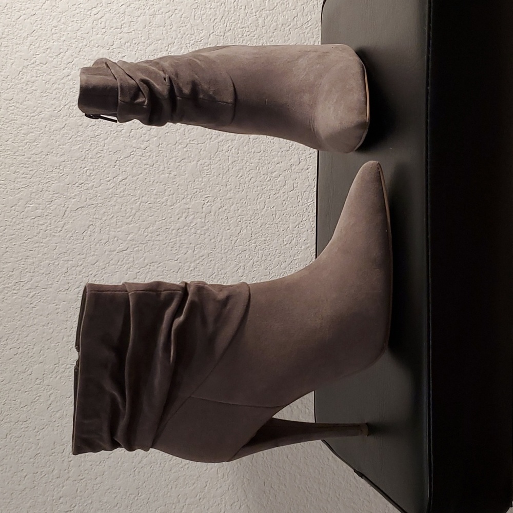 Gently worn  GREY Vegan Suede 4.5 inch heel Booties